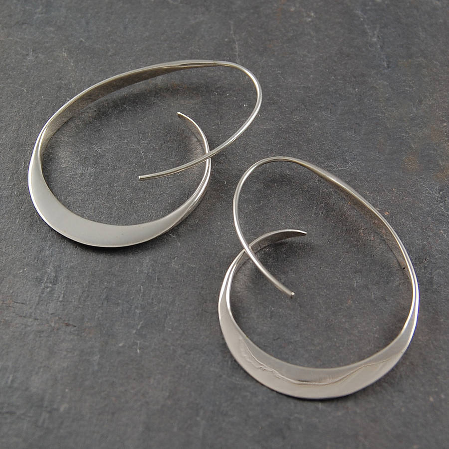 Elvaya™ | Twist Earrings