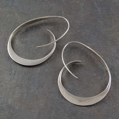 Elvaya™ | Twist Earrings