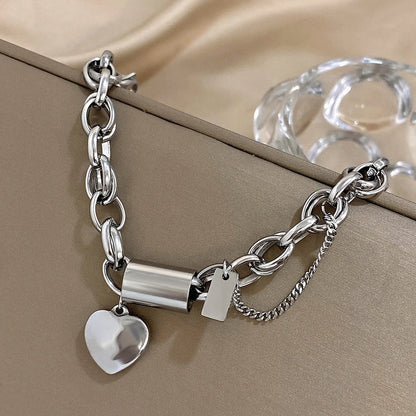 Lovelle™ | Gold Bracelet with Heart Charm