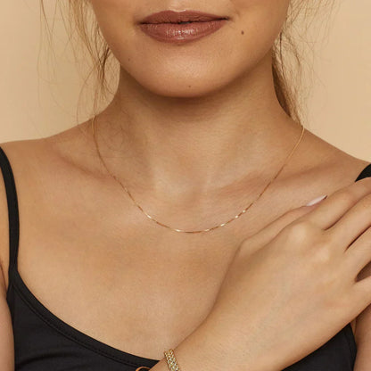 Linea™ | Minimal Gold Necklace