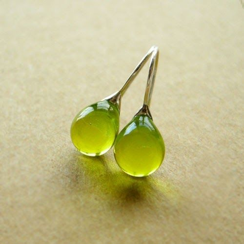 Avira™ | Olive Drop Crystal Earrings